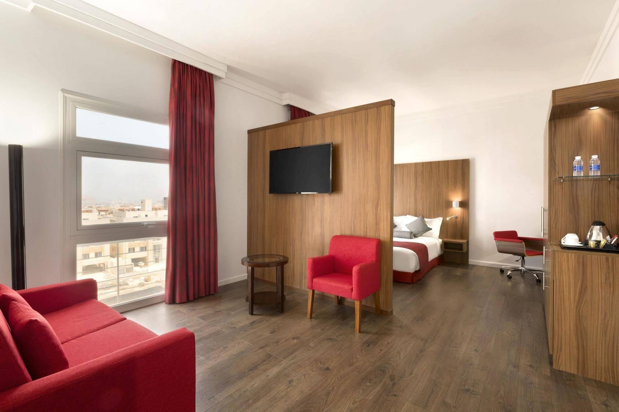 Ramada Encore Al Khobar Olaya Εξωτερικό φωτογραφία
